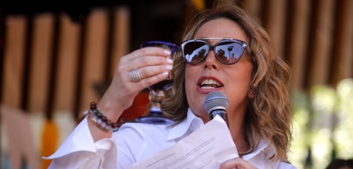 Aseguran que Jennifer Warner volverá a 'Intrusos' en medio de negociación