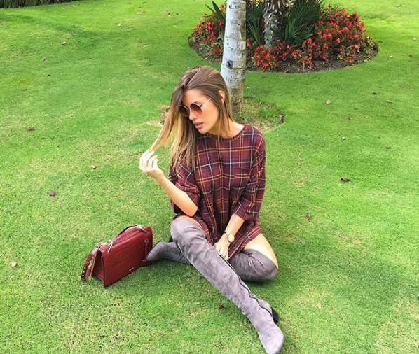 Gala Caldirola presume nuevo look en Instagram durante su viaje a España