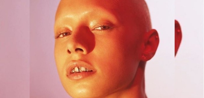 Jazzelle Zanaughtti: la modelo sin cejas que se denomina a sí misma como 'una criatura'