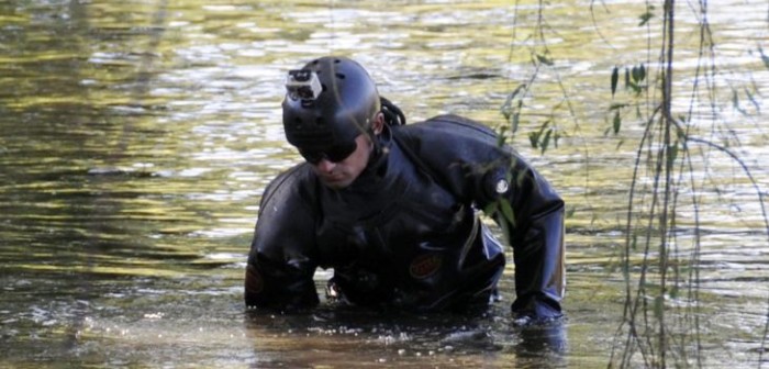 Encuentran cuerpo de joven que se habría lanzado a un tranque para rescatar a su perro