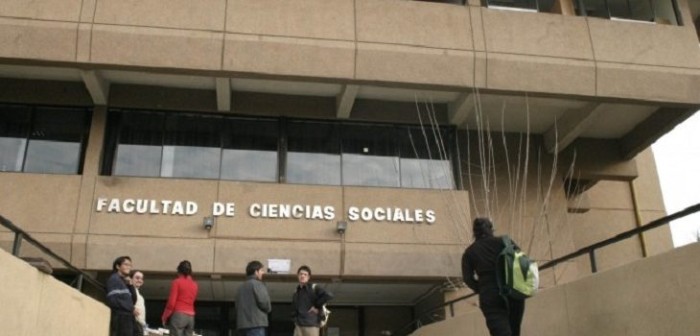 Otro laboratorio de la U. de Chile fue atacado por grupo animalista: no había animales