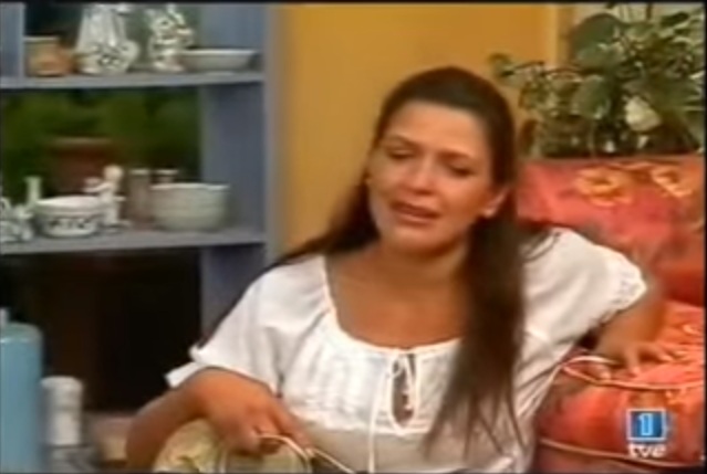 Carolina Arregui en Machos| Youtube