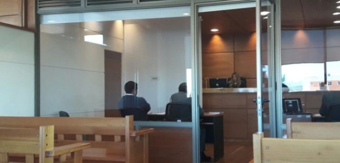 Profesor es acusado de violar a alumna durante paseo de curso en provincia de Bío Bío