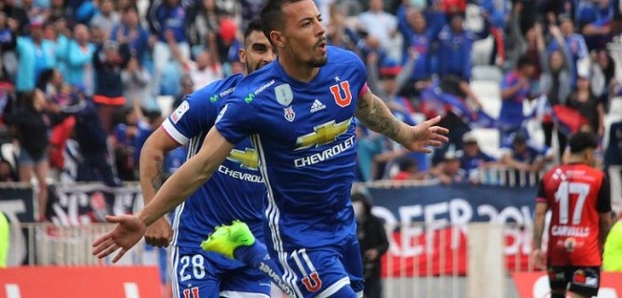 Universidad de Chile presentó el nuevo modelo de su camiseta para la temporada 2017-2018