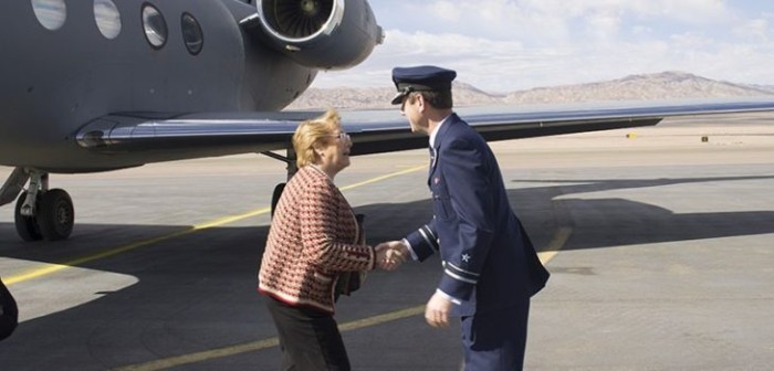 Viaje de Michelle Bachelet para ver a La Roja en Brasil tuvo un costo de $35 millones