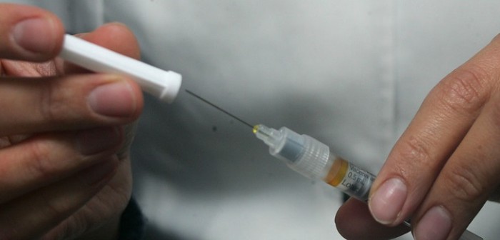 Sin trasplante de médula ósea: inédito experimento habría curado a brasileño del sida