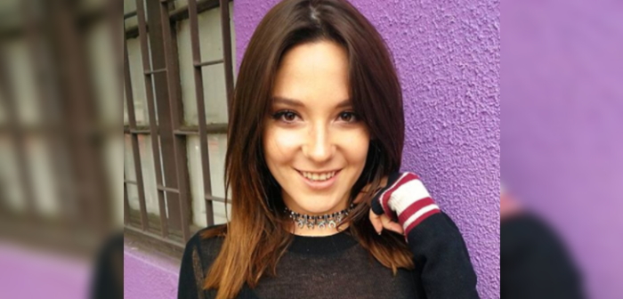 La nueva aventura de Kel Calderón que la tendrá alejada de Chile durante un mes