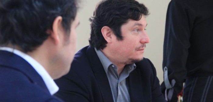 Alcalde de Macul Gonzalo Montoya fue víctima de violento robo de vehículo en Ñuñoa