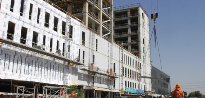 Hombre trabajó 27 años como ingeniero con título falso en importantes obras públicas