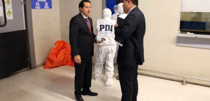 PDI investiga muerte por asfixiamiento de joven en sala de retención de un supermercado