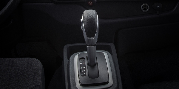 Sernac emite alerta de seguridad por defecto en más de 3 mil camionetas vendidas en Chile