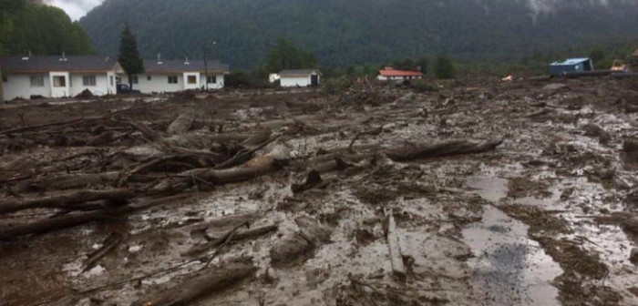 Encuentran cuerpo de la víctima número 13 del aluvión en Villa Santa Lucía
