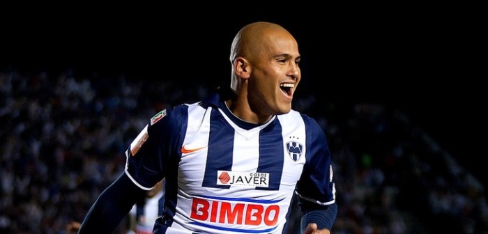 Recién contratado: 'Chupete' Suazo le dijo adiós al fútbol sala mexicano