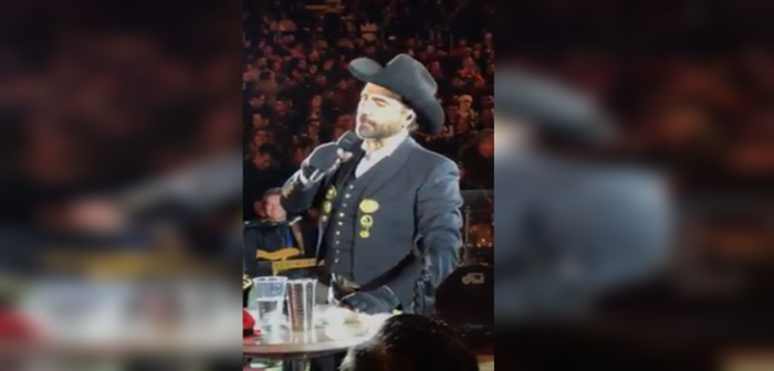 Fanáticos captan nuevamente a Alejandro Fernández cantando en supuesto estado de ebriedad