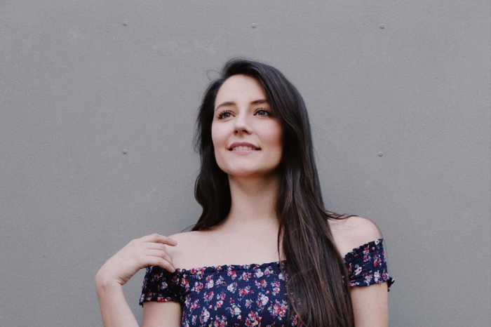 Magdalena Müller se luce cantando con su hermana: seguidores dicen que son idénticas