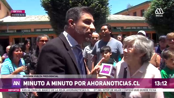 Solabarrieta vivió incómodo momento en despacho: abuelita lo sorprendió con respuesta
