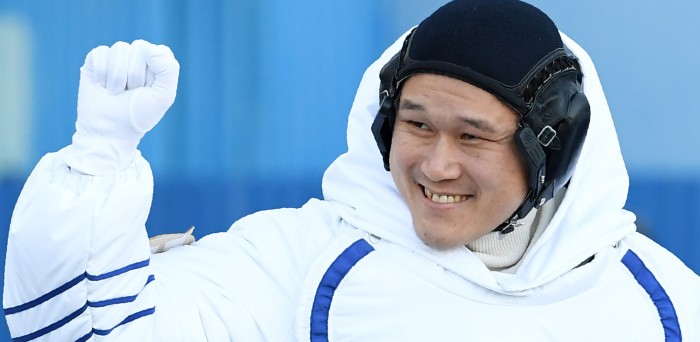 El gran bochorno de astronauta japonés que creyó haber crecido 9 centímetros en el espacio