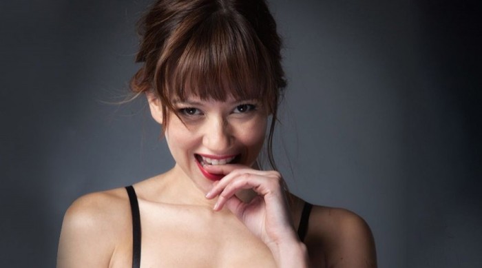 ¡Como el vino! Ingrid Parra compara imagen actual con una antigua y se llenó de piropos