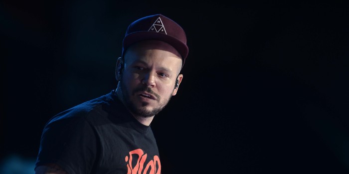 Residente reveló en plena presentación de Olmué polémico episodio que vivió en Viña 2011