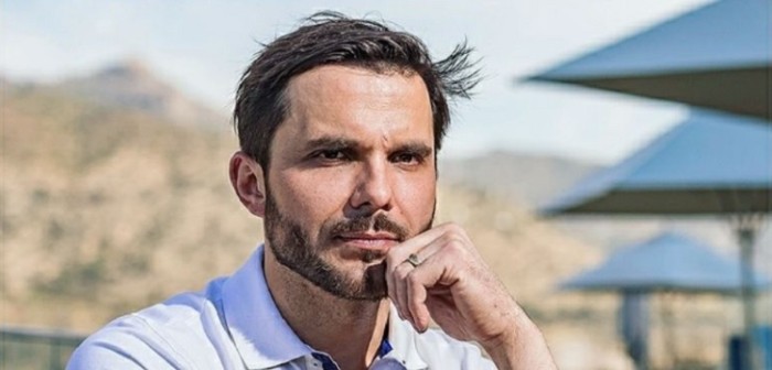 La severa decisión de Álvaro Ballero respecto a Instagram: quitó fotografías de sus hijas