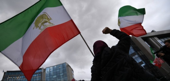 El brutal castigo a joven que violó y asesinó a una niña de seis años en Irán