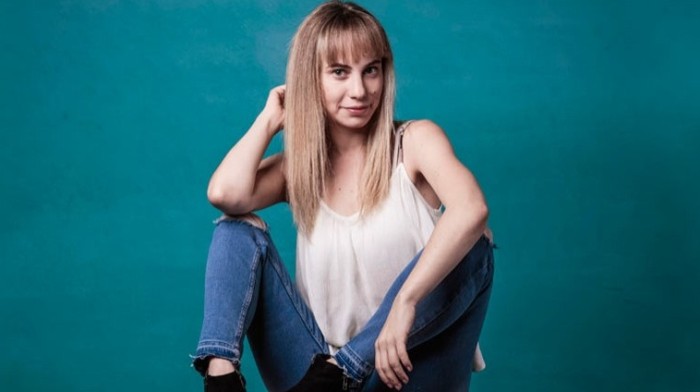 Actriz Li Fridman posó semidesnuda para Revista Viernes: entregó potente mensaje