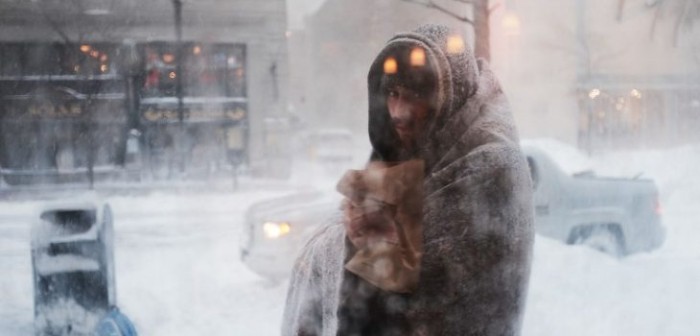 Agresiva ola de frío glacial deja bajo la nieve costa este de Estados Unidos