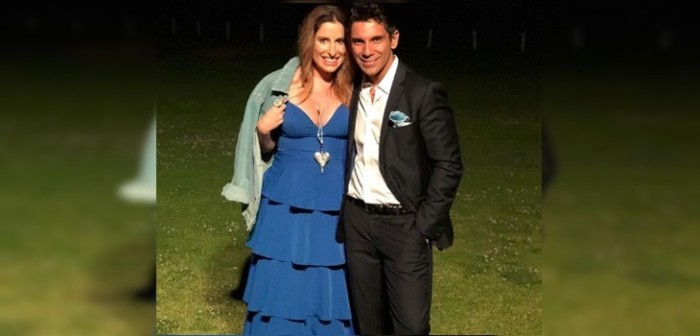 ¿Y su mano? Curiosa ilusión óptica en foto de Queraltó y Fran Sfeir que pocos notaron