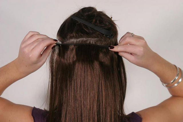 ¿Cansada del pelo graso?  Con estos simples trucos podrás combatirlo