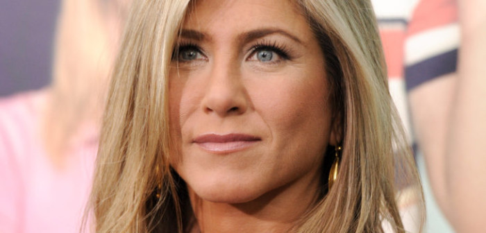 Subastarán foto desnuda de Jennifer Aniston para recaudar fondos para combatir el COVID-19