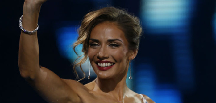 ¿Pijama de día? Carola de Moras deslumbra con look inspirado en cuestionada tendencia