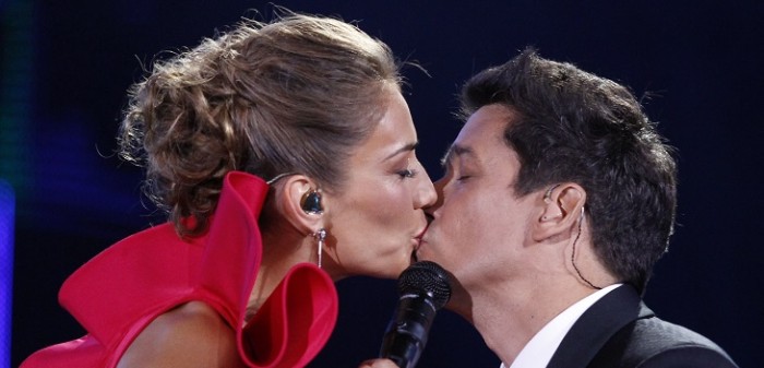 Carolina de Moras cautiva con su vestido en noche inaugural del Festival de Viña