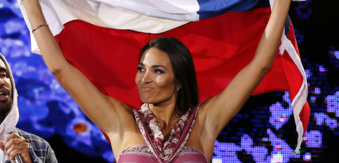 ¿Indirecta a Betsy? El mensaje de Lisandra Silva tras subir al escenario con Zion y Lennox