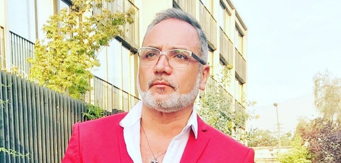 Lucho Jara hizo desesperado llamado por su perro perdido: fue troleado por la foto que usó