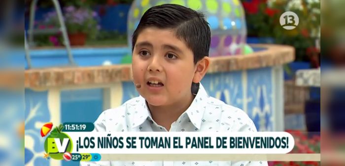 'Niño poeta' se robó la película en set de Bienvenidos: televidentes lo celebraron