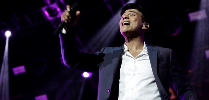 La principal crítica que vivió Américo en los primeros minutos del Festival de Dichato