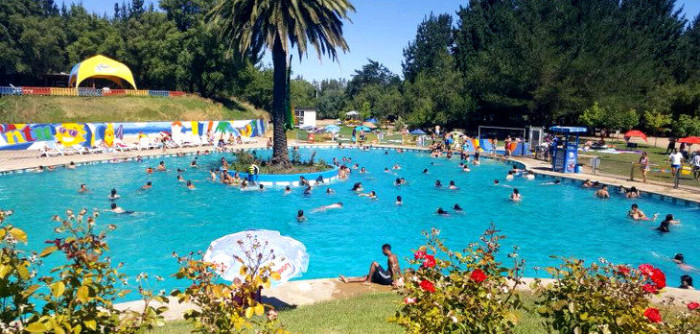 Tragedia en Quillón: muere niño de 5 años tras caer a piscina en parque acuático