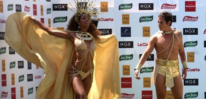 Betsy Camino reveló qué fue lo más complejo del deslumbrante look que usó en el piscinazo