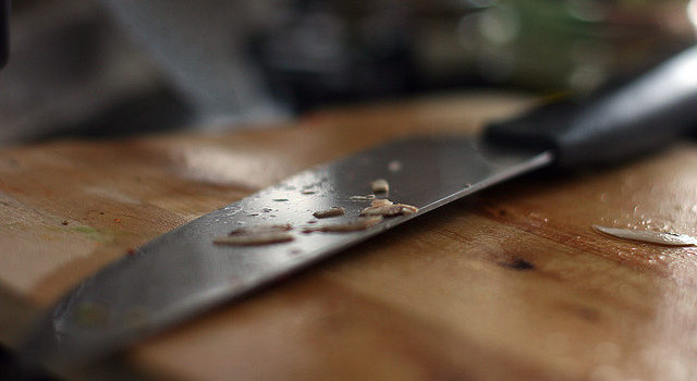 La mamá del año: detienen a mujer que habría apuñalado a su hijo porque no le obedeció