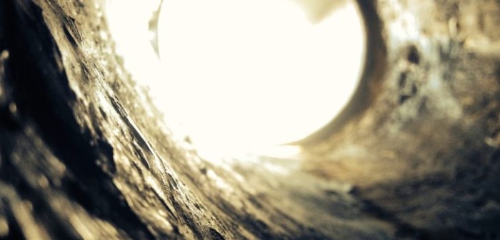 Hombre muere tras caer a pozo de 20 metros de profundidad junto a su amigo en Olmué