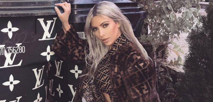 Kim Kardashian en la polémica por foto en topless que le tomó su hija de 4 años