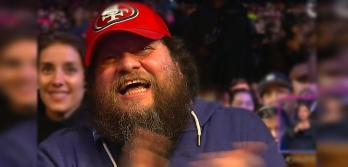 El 'romántico' meme de 'Guatón' Salinas viendo a Sergio Freire en Viña que arrasó en redes