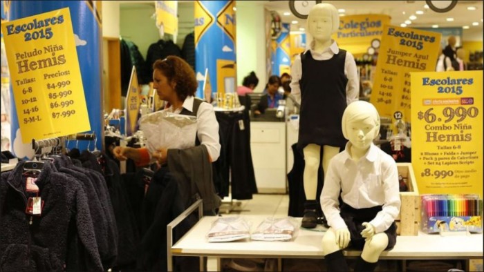 Presentan proyecto de ley que busca no exigir a estudiantes que usen uniforme escolar durante 2021