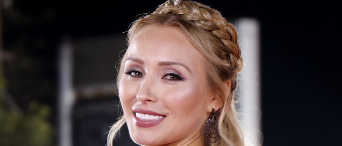 Daniella Chávez se atrevió con drástico cambio de look: se oscureció el pelo