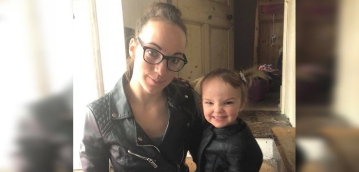 Niña muere luego que auto en el que estaba cayera a un río: madre había ido a sacar dinero