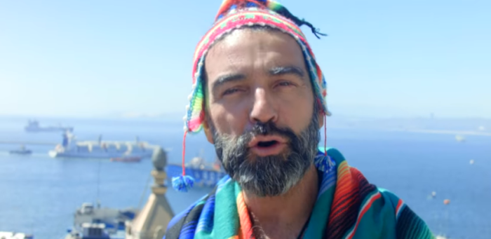 Jorge Alís reaparece con hilarante parodia a tema de Maluma: se burló de juicio en La Haya