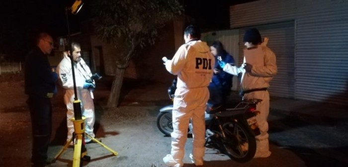 Muere joven madre tras recibir disparos por la espalda en Concepción: iba en moto