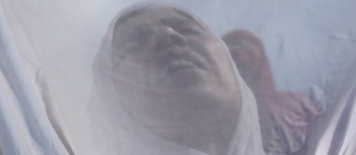 En India un hombre 'regaló' a su hija a amigos y la violó junto con ellos durante 18 horas