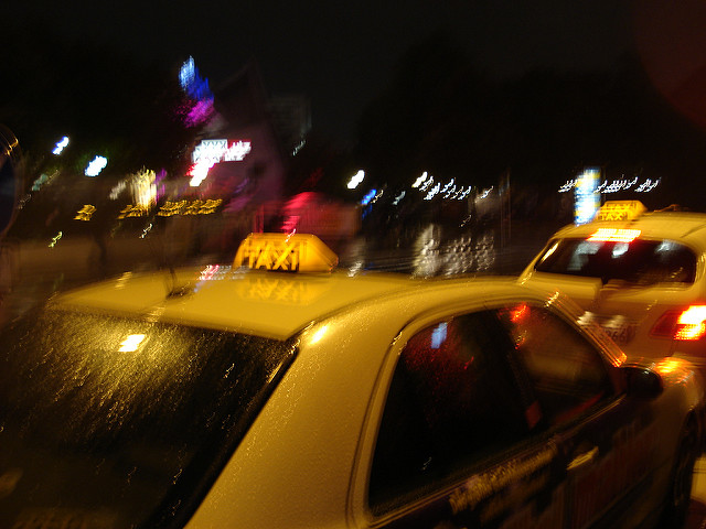 Perdió a su hija hace 24 años y decidió volverse taxista por una peculiar y emotiva razón