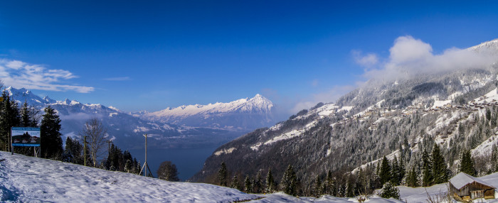 Hombre ebrio que buscaba su hotel terminó escalando (por error) una montaña de Los Alpes